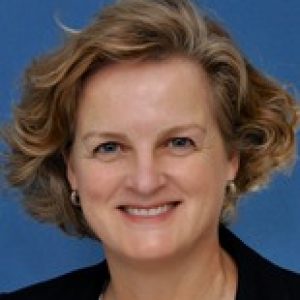 Dr. Catherine Mullaly is a Harvard-trained anesthesiologist, public health physician and medical journalist with global clinical, research and communication expertise.