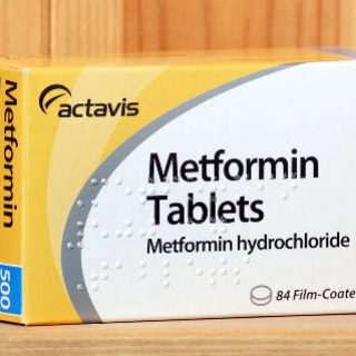 Box of metformin tablets