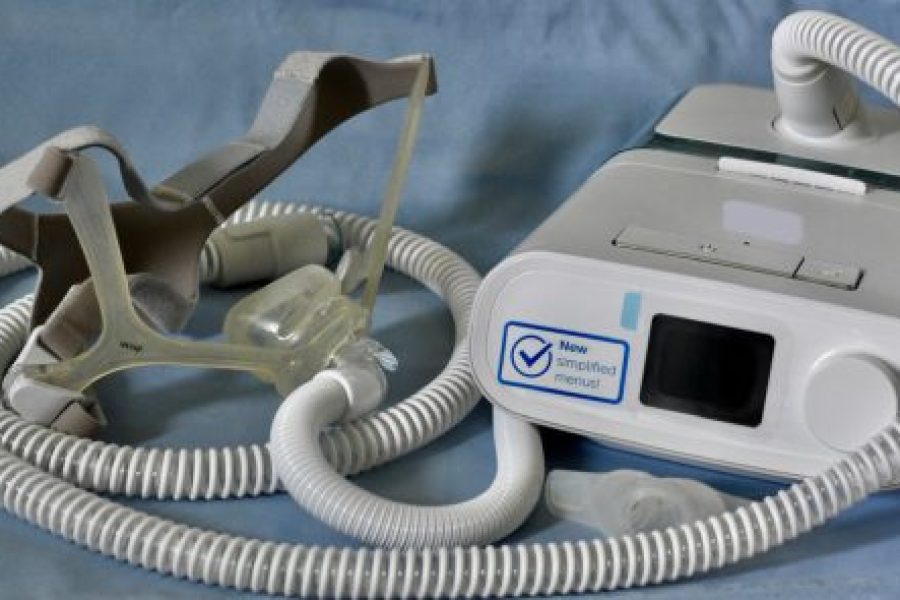 Sleep apnea CPAP machine