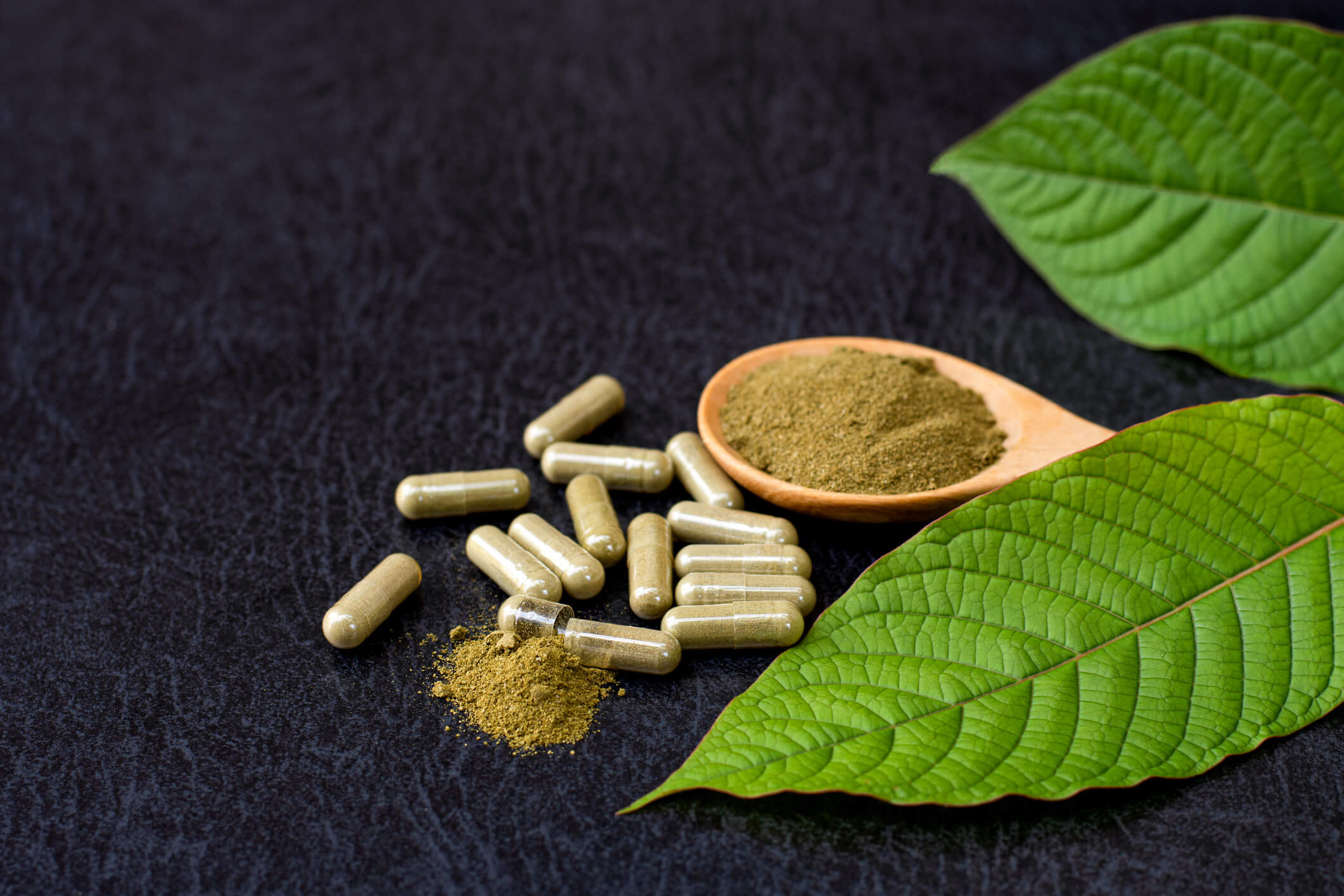 Kratom: Health Effects, Addiction Risks & Safety