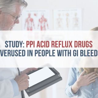 doctor listening to a woman describe chest pain