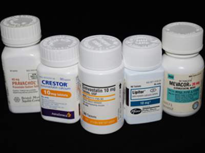 Lipitor, Crestor an other Statin drug bottles