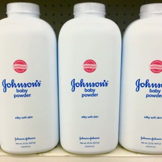 Johnson & Johnson Talcum Powder